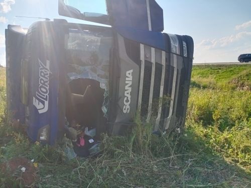 В Пестречинском районе опрокинулся большегруз