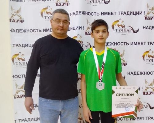 Юный пестречинец стал серебряным призёром по национальный борьбе