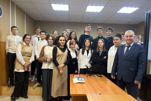 Пестречинские ученики посетили районный суд
