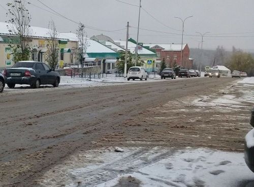 Штормовое предупреждение из-за очень сильного ветра объявлено в Татарстане