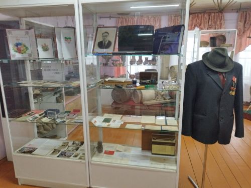 В музее села Кряш-Серда открылась выставка памяти аксакала Ивана Долгова