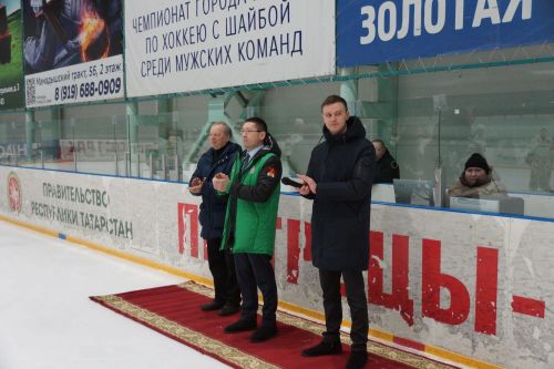 В Пестрецах состоялся хоккейный турнир среди ветеранов