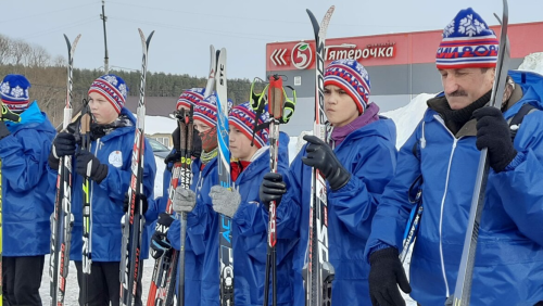 Школьники проехали на лыжах от Ленино-Кокушкино до Пестрецов