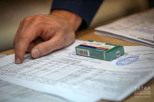 В России сокращен срок передачи лекарств для детей с орфанными заболеваниями