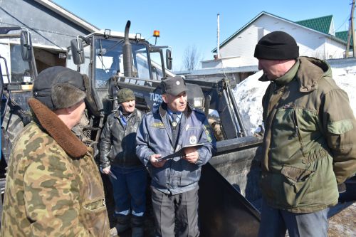 В Пестречинском районе проводят осмотр сельхозтехники
