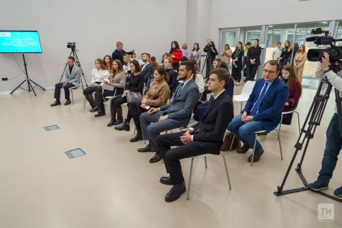 Татарстанцы могут получить грант на медиапроект о проблемах госязыков