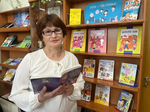 Библиотекарь из Пестрецов Чулпан Рахимова:   «Если родители читают, то и дети будут читать»