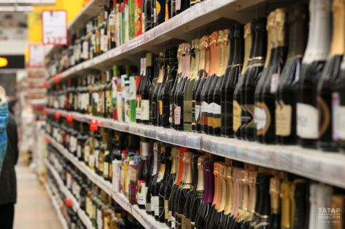 В Татарстане ограничили продажу алкоголя по ночам в многоквартирных домах