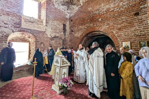 В старинном Преображенском храме в урочище Русская Серда совершена Литургия