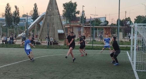 Пестречинский мини-футбол: один финалист известен