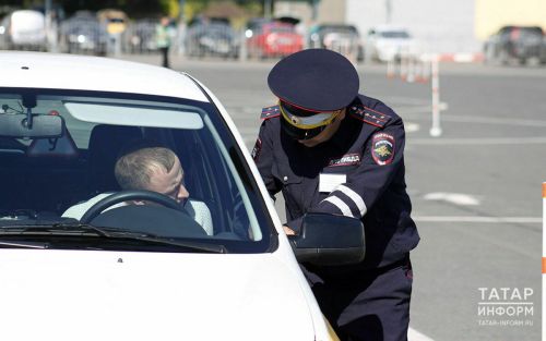 Водительские удостоверения со сроком действия до 2025 года продлят автоматически