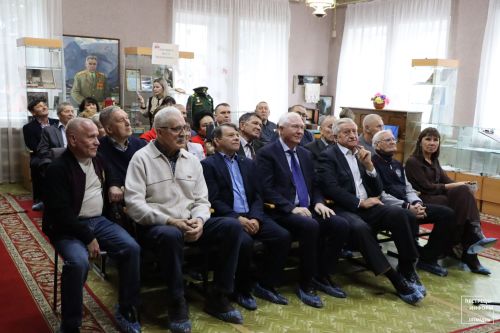 В Пестрецах представили выставку «Легенды спорта»