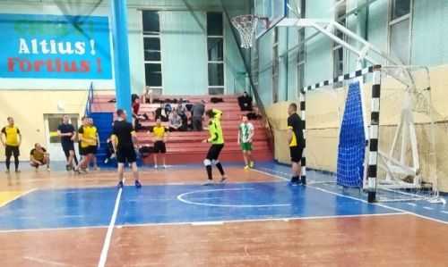 Пестречинский мини-футбол: чемпион почти определился