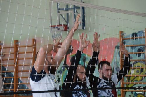 Состоялся предпоследний тур чемпионата района по волейболу