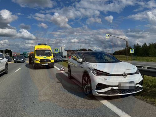 В Пестречинском районе водитель иномарки сбил подростка на питбайке