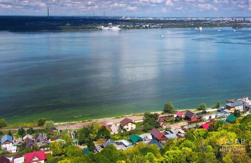 Врач объяснила, чем опасно купание в цветущих водоемах