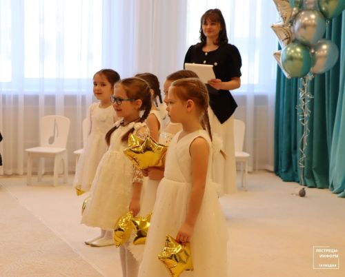 Район педагогларыннан мәктәпкәчә белем бирүнең иң яхшы практиклары