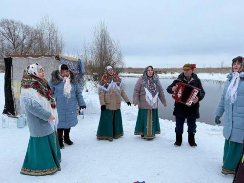 В селе Кулаево отметили Крещение у святого родника