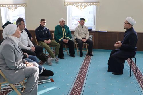 В Пестрецах прошла встреча ветеранов СВО с имамом