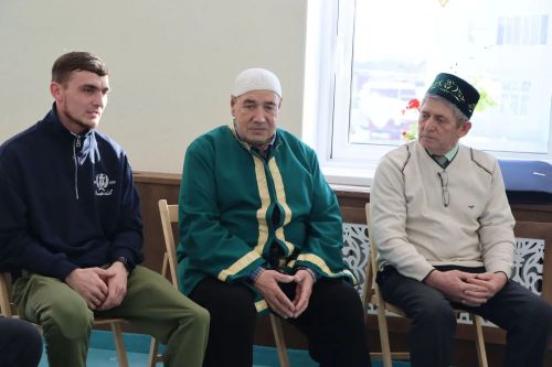 В Пестрецах прошла встреча ветеранов СВО с имамом