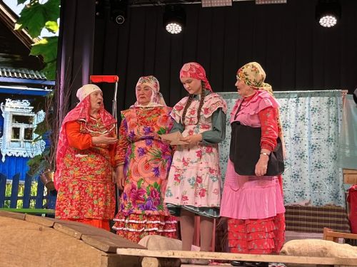 Питрәчтә Шәле театр коллективы чыгыш ясады