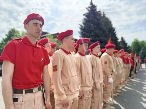 Юнармейцы Пестречинского района получили знамя имени Героя Советского Союза Петра Гаврилова