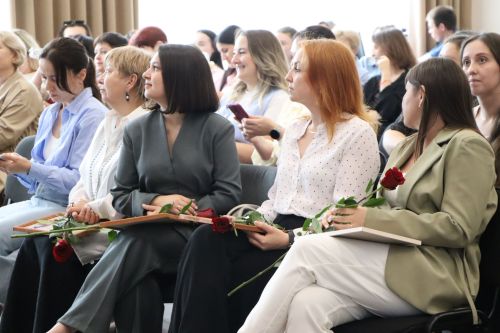 В Пестрецах наградили медработников