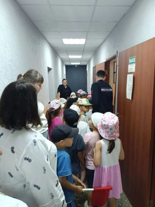 Воспитанники детсада «Колокольчик» побывали на экскурсии в пестречинской полиции