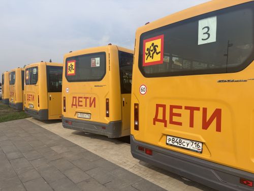 В Пестрецах проверили служебные машины и школьные автобусы