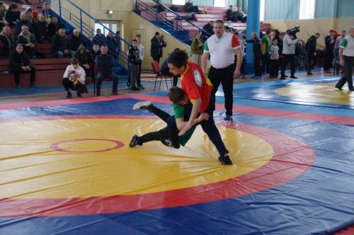 Республиканский турнир по национальной борьбе