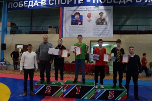 Турнир по национальной борьбе