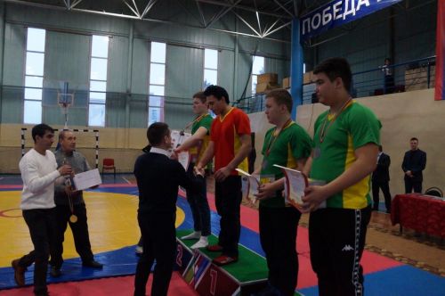 Турнир по национальной борьбе