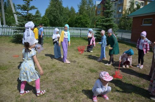 Детский мусульманский Сабантуй при центральной соборной мечети