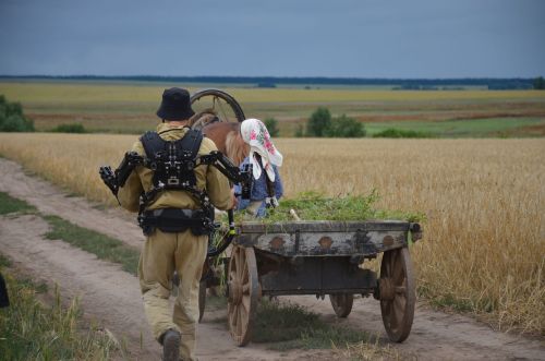 В Пестречинском районе, у села Чита, проходят съемки нескольких эпизодов полнометражного фильма «В мае сорок четвертого»