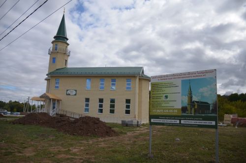 В поселке Первое мая достраивают мечеть, а в селе Богородское – зал для ифтаров