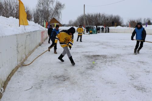 Хоккей в валенках