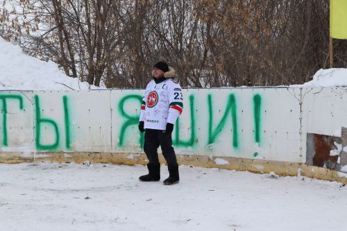 Хоккей в валенках