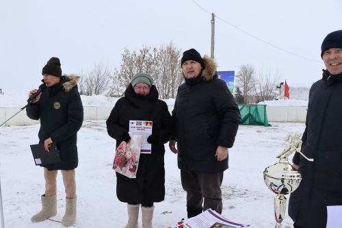 Хоккей в валенках