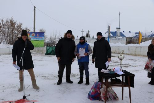 Хоккей в валенках