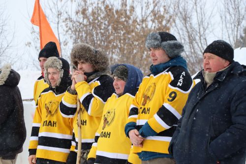 Хоккей в валенках