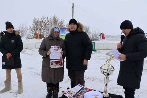 Хоккей в валенках