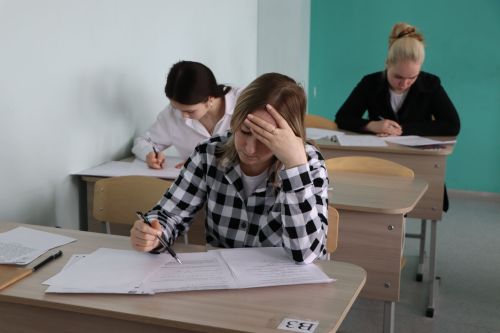 Акция «Сдаем вместе. День сдачи ОГЭ и ЕГЭ родителями»