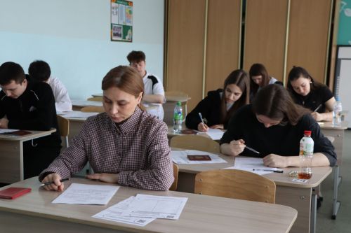 Акция «Сдаем вместе. День сдачи ОГЭ и ЕГЭ родителями»
