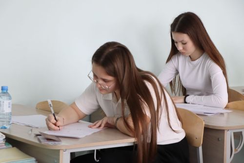 Акция «Сдаем вместе. День сдачи ОГЭ и ЕГЭ родителями»