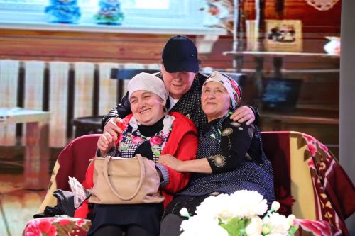 Комедии «Күрәзәче Зөлфирә» и «Кайнана»