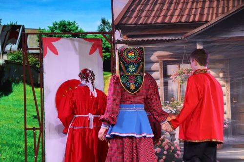 Комедия «Гөргөри кияүләре»