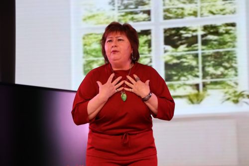 Комедии «Күрәзәче Зөлфирә» и «Кайнана»