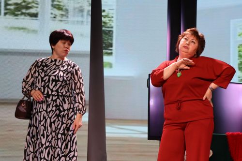 Комедии «Күрәзәче Зөлфирә» и «Кайнана»