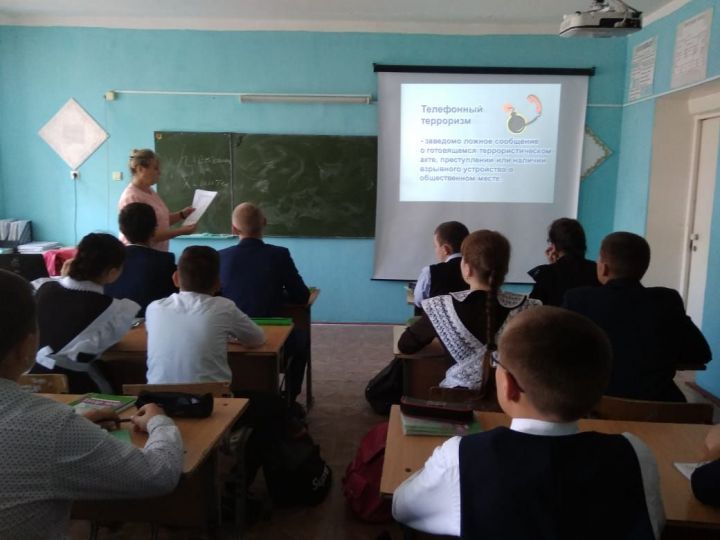 В Шалинской школе Пестречинского района прошли классные часы