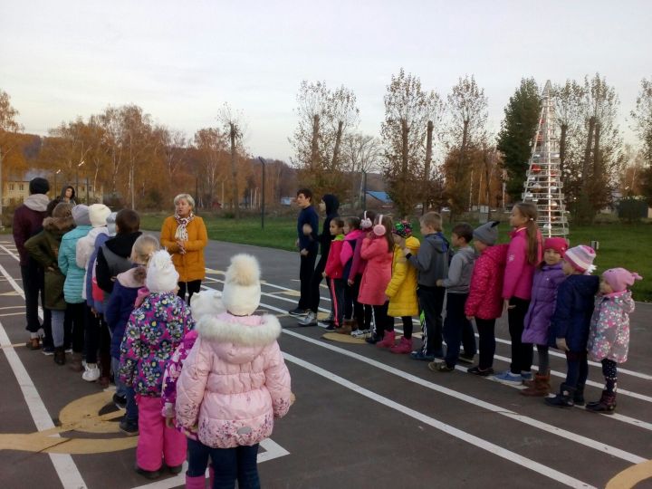 Кощаковские дети участвовали в игре «С вредными привычками нам не по пути»